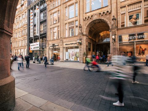 Rahmenprogramm Geschichte: Eingang zum Zeitgeschichtlichen Forum für Tagung & Konferenz Leipzig Convention