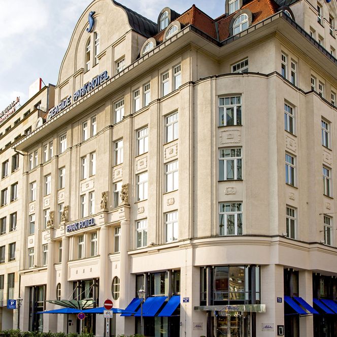 Außenansicht des Tagungshotels Seaside Park Hotel Leipzig – präsentiert vom Leipzig Convention Bureau