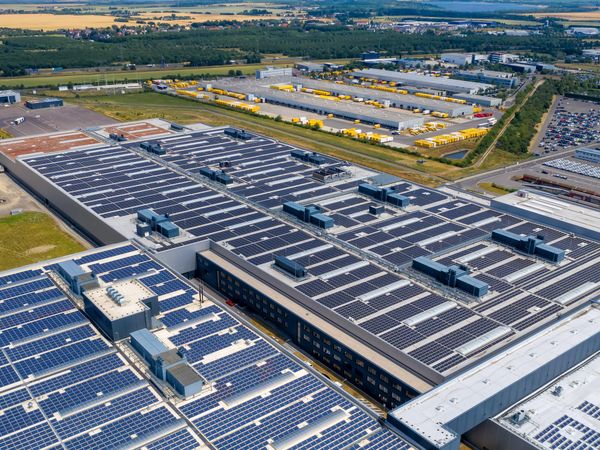 Einsatz von Photovoltaikanlagen im Porsche Werk Leipzig